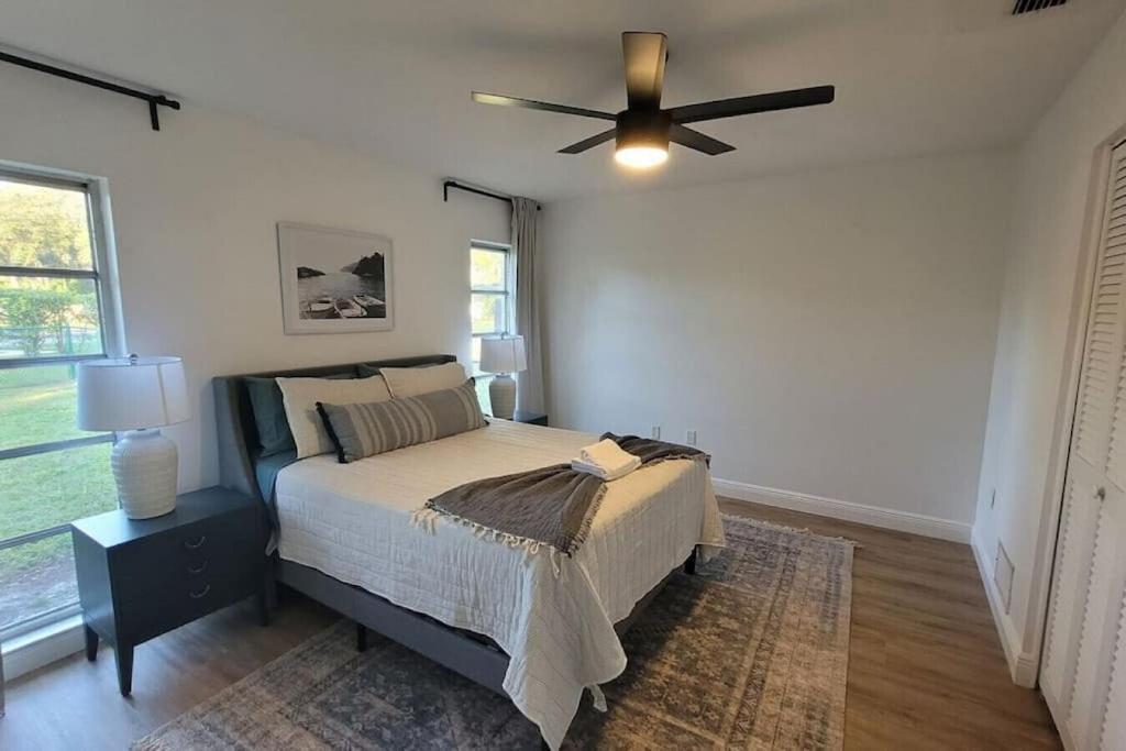 Remodeled 4Br Pool Home / Golf View/Near Beaches Sarasota Extérieur photo